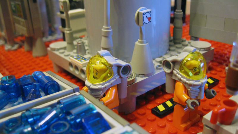 Illustration for article titled Lego Breaking Bad Set Will Never Happen But We Want It Anyway